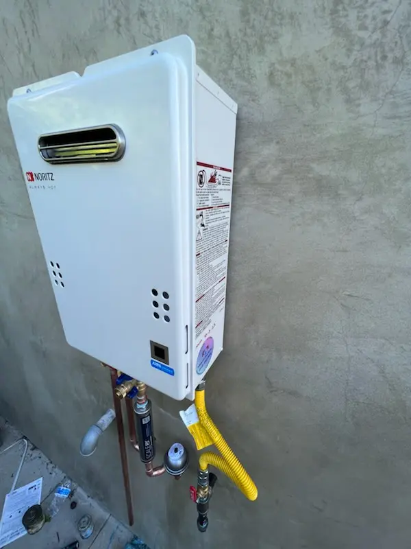 Tankless water heater installation for Chatsworth homes